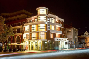Отель Hotel Diamond  Казанлък